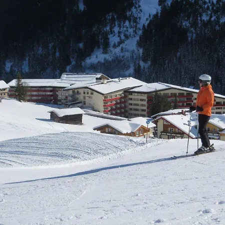 Geraeumiges Familienapartment Mit Pool & Bergblick 4* Mittelberg