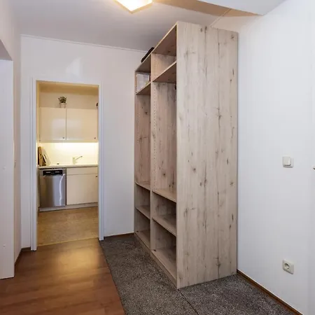 Geraeumiges Familienapartment Mit Pool & Bergblick 4* Mittelberg